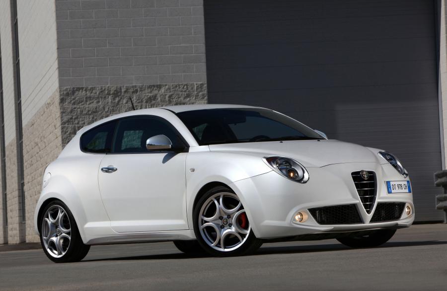  Alfa Romeo MiTo 1.4 MultiAir 2009 года  (фото 19 из 22)